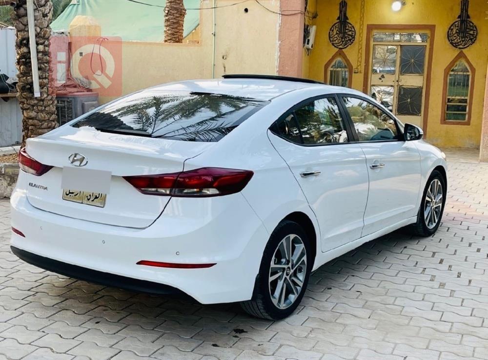 هيونداي النترا